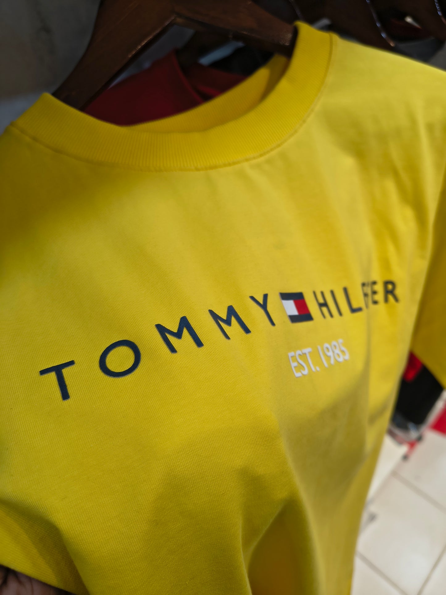 Tommy Hilfiger Round Neck