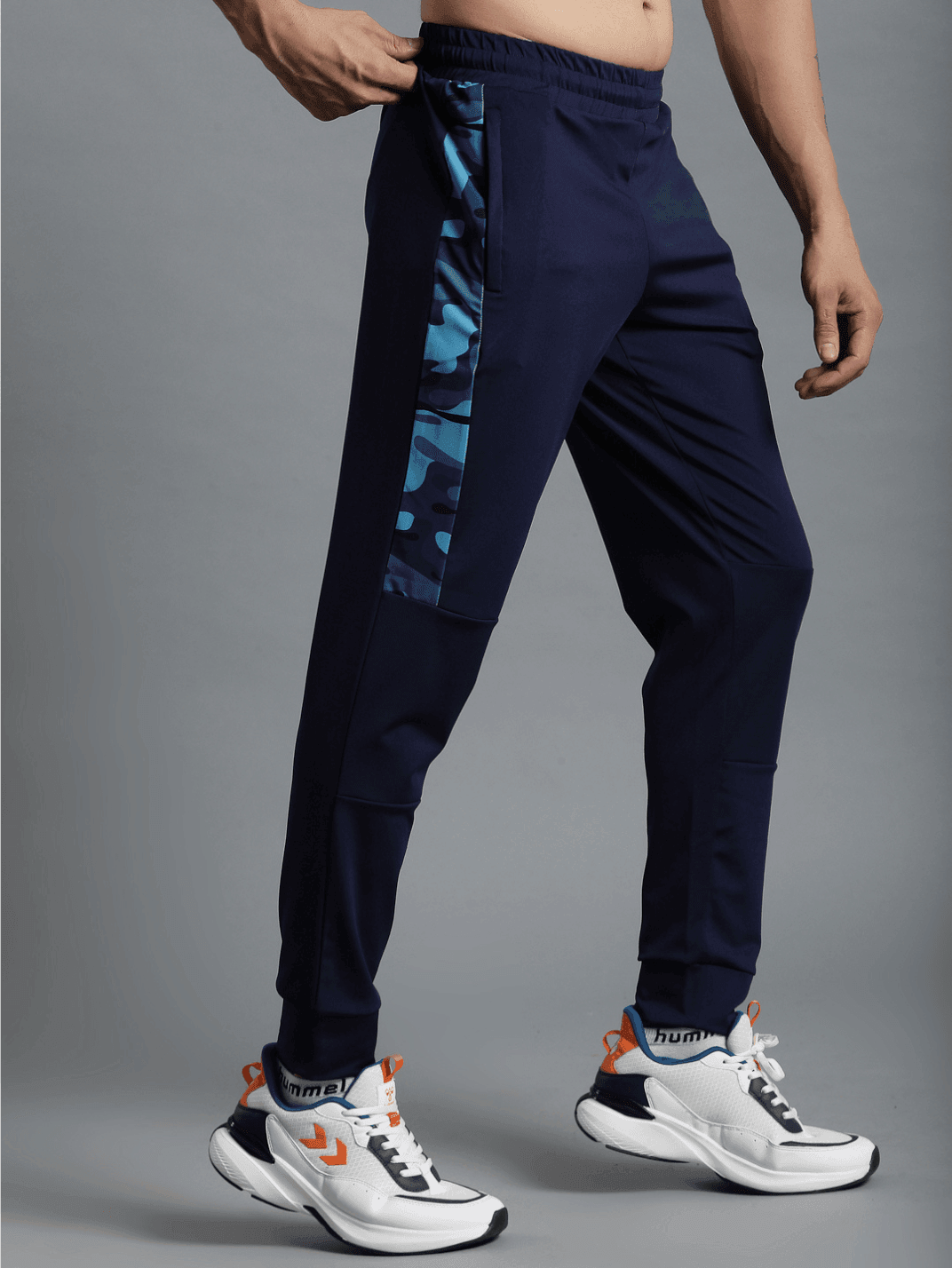 Trackpants