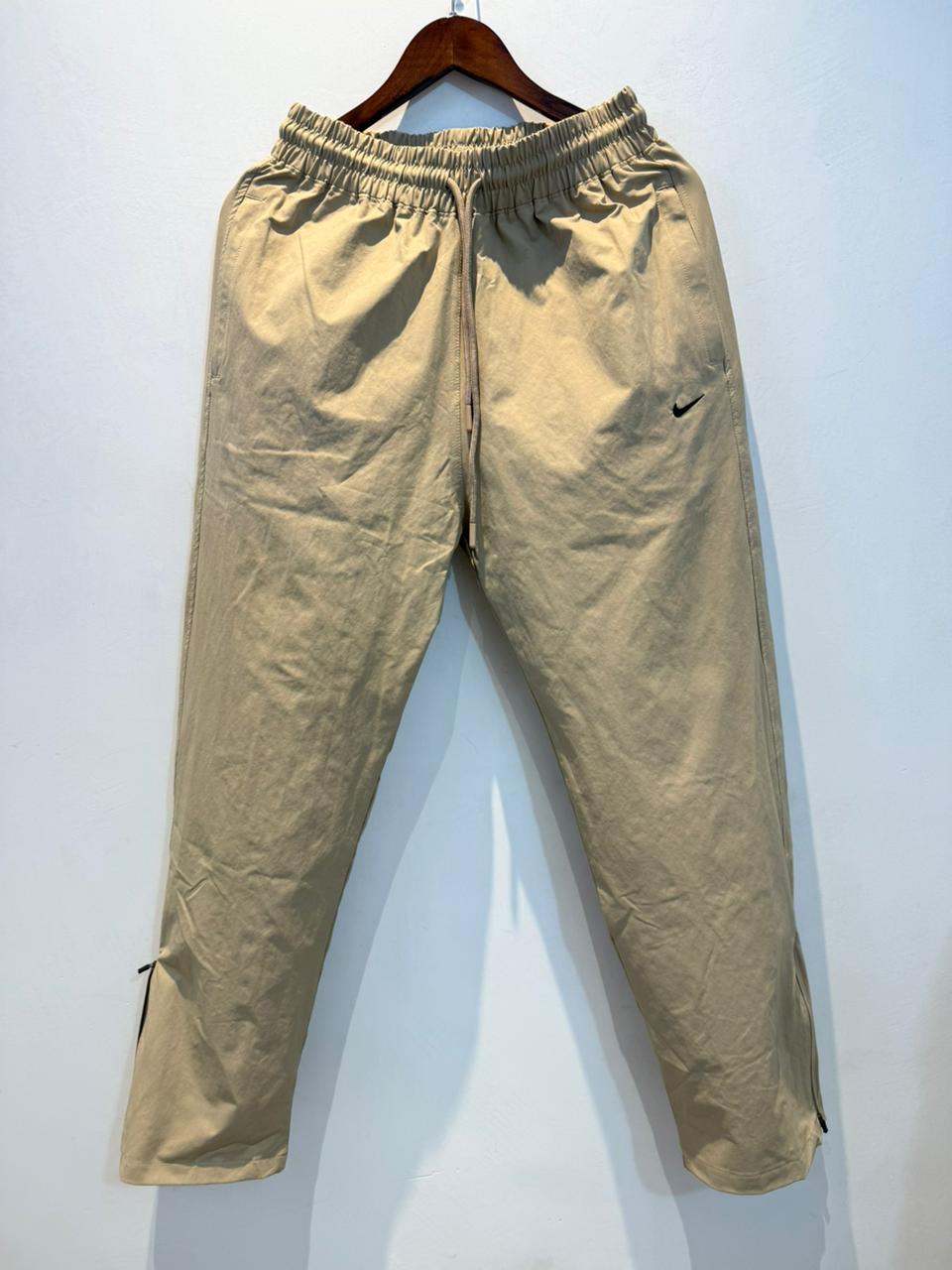 Bottom Zip T/P