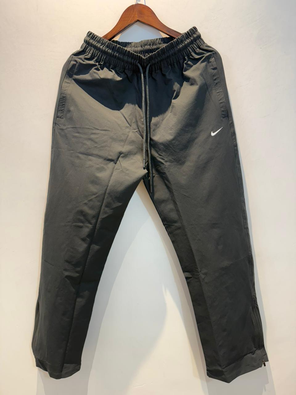 Bottom Zip T/P